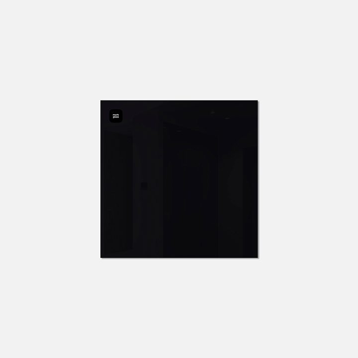 Стеклянная магнитно-маркерная доска MG BASIC, 35х35 см, цвет чёрный, ral 9005 Стеклянная магнитно-маркерная доска MG BASIC, 35х35 см, цвет чёрный, ral 9005